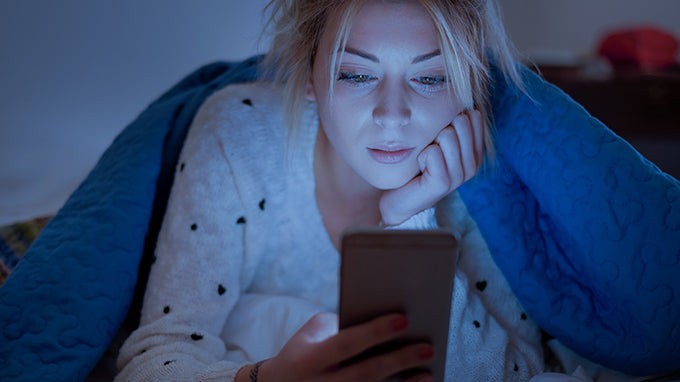 Blue Light Protection: Shielding Skin from Digital Damage